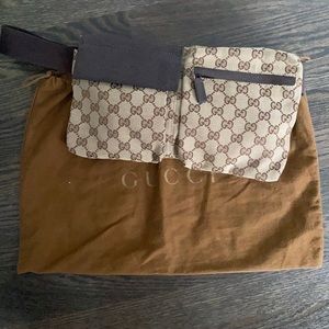 Gucci waist pouch / body bag